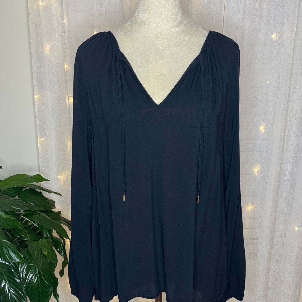 Lilly Pulitzer Elegant Black V-Neck Blouse